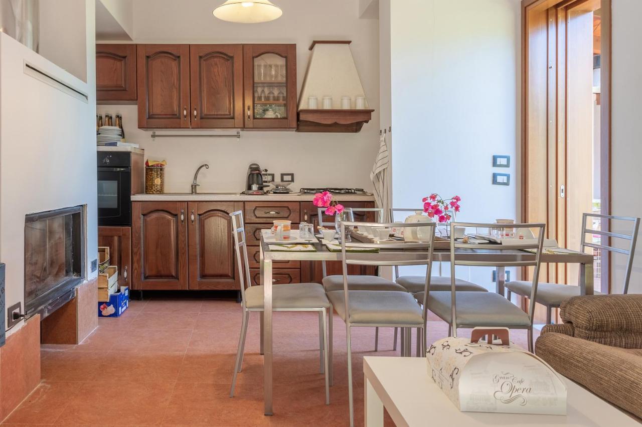 Villa Mendolia Ai Caracoli Termini Imerese Exterior foto