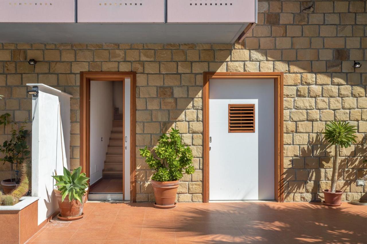 Villa Mendolia Ai Caracoli Termini Imerese Exterior foto